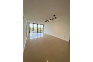 20860 San Simeon Way Apt 301-6, Miami, FL 33179, Sold 01/24/25