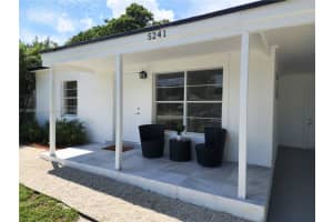 5241 NE 2nd Terrace, Fort Lauderdale, FL 33334, Sold 12/26/24