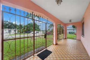 11445 SW 51st St, Miami, FL 33165, Sold 11/18/24