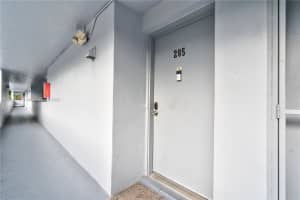 210 Fontainebleau Blvd APT 205, Miami, FL 33172, Sold 11/27/24