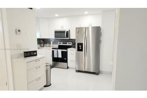 8930 S Hollybrook Blvd APT 106, Pembroke Pines, FL 33025, - MLS#A11662206
