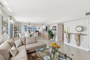 6423 Collins Ave Apt 910, Miami Beach, FL 33141, Sold 11/21/24