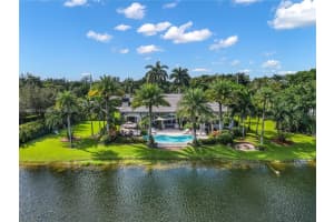 15141 SW 20th St, Davie, FL 33326, Sold 01/09/25