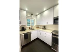 7865 SW 57th Ave APT 46B, South Miami, FL 33143, Sold 12/16/24