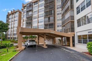 1000 St Charles Pl APT 208, Pembroke Pines, FL 33026, Sold 12/30/24