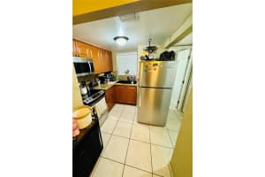 8870 Fontainebleau Blvd APT 207, Miami, FL 33172, Sold 01/16/25