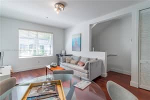 1025 Michigan Ave APT 1A, Miami Beach, FL 33139, Sold 04/28/25