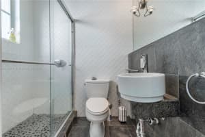 1025 Michigan Ave APT 1A, Miami Beach, FL 33139, Sold 04/28/25