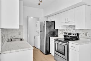 3221 Sabal Palm Manor APT 105, Hollywood, FL 33024, Sold 01/03/25