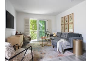1615 Meridian Ave APT 401, Miami Beach, FL 33139, Sold 01/28/25