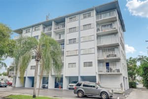 1701 Washington St APT 402, Hollywood, FL 33020, Sold 10/30/24