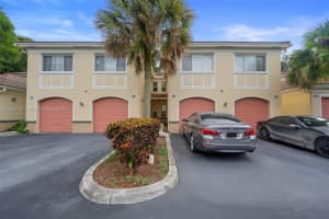2412 Centergate Dr 103, Miramar