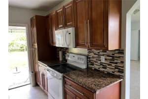 2870 SW 76th Ave, Miami, FL 33155, Sold 11/07/24