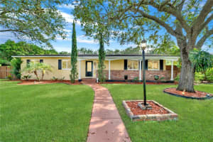 7860 SW 158th Terrace, Palmetto Bay, FL 33157, Sold 11/25/24