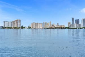 3922 NE 166th St s206, Miami, FL 33160, Sold 05/28/25