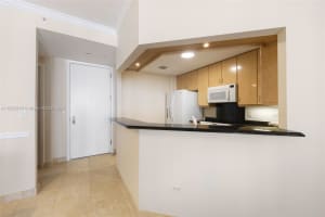 801 Brickell Key Blvd APT 2008, Miami, FL 33131, Sold 06/05/25