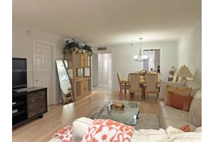 4550 NW 18th Ave APT 706, Pompano Beach, FL 33064, - MLS#A11662978