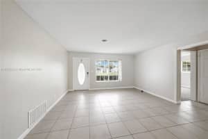 3541 NW 35th Ave, Lauderdale Lakes, FL 33309, Sold 12/06/24