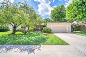 4920 N Hills Dr, Hollywood, FL 33021, Sold 01/27/25