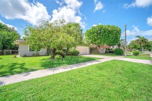 4920 N Hills Dr, Hollywood, FL 33021, Sold 01/27/25