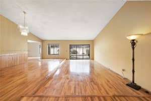 7401 NW 49th St, Tamarac, FL 33309, Sold 11/06/24