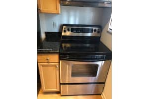631 Euclid Ave APT 1, Miami Beach, FL 33139, Sold 01/14/25