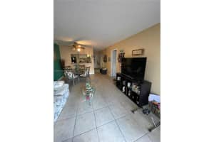 11205 SW 88th St #110a, Miami, FL 33173, Sold 11/12/24