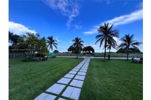 9511 Collins Ave APT 408, Surfside, FL 33154, - MLS#A11663363