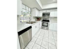 4510 NW 32nd Ct, Lauderdale Lakes, FL 33319, Sold 12/11/24
