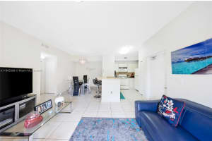 7250 NW 114th Ave APT 202, Doral, FL 33178, Sold 01/14/25