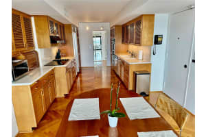 1800 NE 114th St APT 2204, Miami, FL 33181, - MLS#A11663509