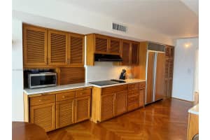 1800 NE 114th St APT 2204, Miami, FL 33181, - MLS#A11663509