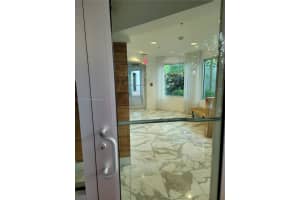 7728 Collins Ave Apt 4, Miami Beach, FL 33141, Sold 05/28/25