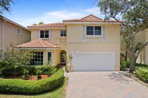 1075 Oysterwood St, Hollywood, FL 33019, Sold 12/23/24