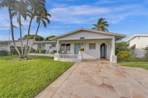 4912 NW 52nd St, Tamarac, FL 33319, Sold 01/21/25