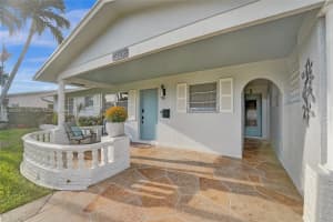 4912 NW 52nd St, Tamarac, FL 33319, Sold 01/21/25