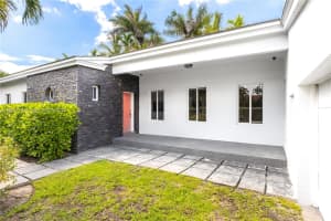 5785 Alton Rd, Miami Beach, FL 33140, Sold 11/05/24