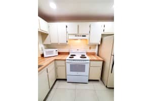 2941 N Nob Hill Rd APT 301, Sunrise, FL 33322, - MLS#A11663838