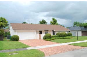 11561 SW 98th St, Miami, FL 33176, Sold 11/19/24