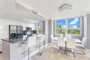 19501 W Country Club Dr APT 403, Aventura, FL 33180, Sold 11/20/24