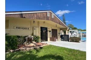 307 Pine Ridge Cir Apt C-1, Greenacres, FL 33463, Sold 12/13/24
