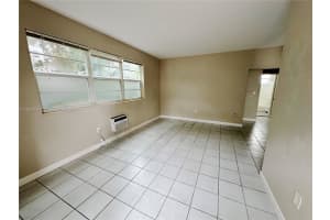 620 76th St APT 7, Miami Beach, FL 33141, Sold 04/04/25