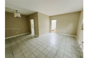 620 76th St APT 7, Miami Beach, FL 33141, Sold 04/04/25