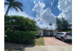 1018 NE 7th St, Hallandale Beach, FL 33009, Sold 11/25/24