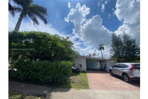 1018 NE 7th St, Hallandale Beach, FL 33009, Sold 11/25/24