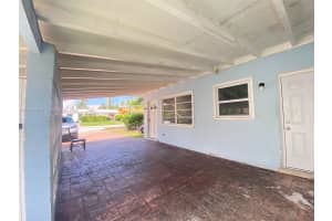 1018 NE 7th St, Hallandale Beach, FL 33009, Sold 11/25/24