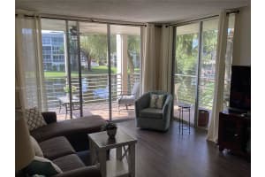 9420 Poinciana Pl APT 217, Davie, FL 33324, Sold 11/26/24