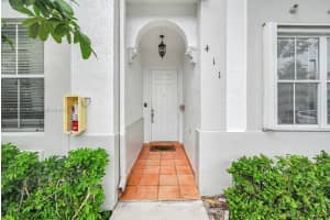 5400 NW 107th Ave APT 411, Doral, FL 33178, Sold 03/24/25