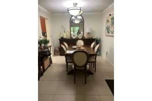 7995 SW 86th St APT 325, Miami, FL 33143, Sold 04/11/25