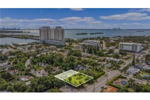 1010 Ne 82nd St Miami, FL 33138 Sold 08/15/25